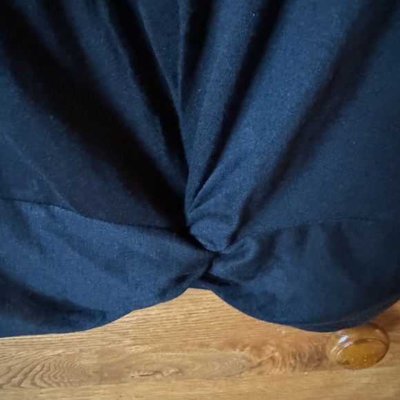 Mudd Juniors Women’s Cropped Tie Black lightweight T-Shirt Size Large NWT - Picture 7 of 8